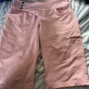 Lululemon Athletica Pink Cargo Shorts Lightweight Casual